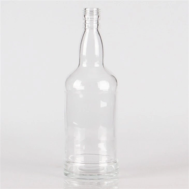 Super Flint Glass 700ml Vodka Glass Bottle